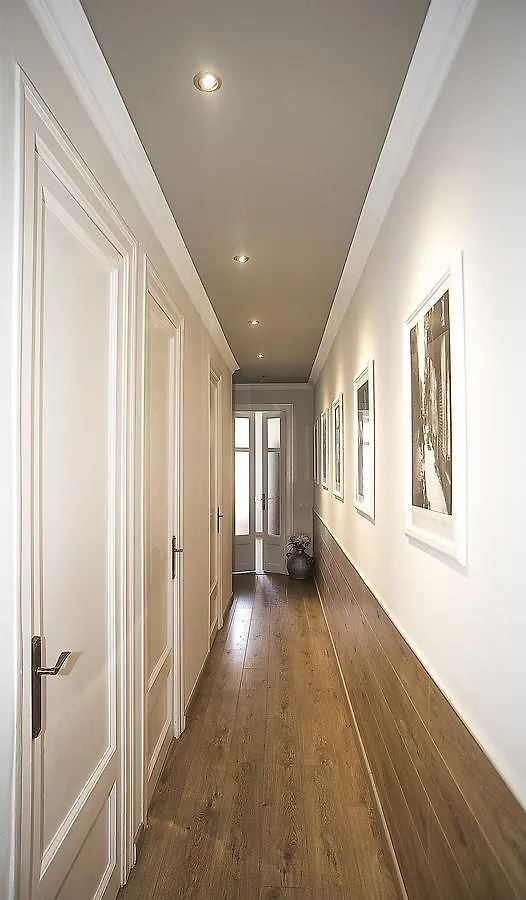Mai & Maud Paralel Apartment Barcelona Hiszpania